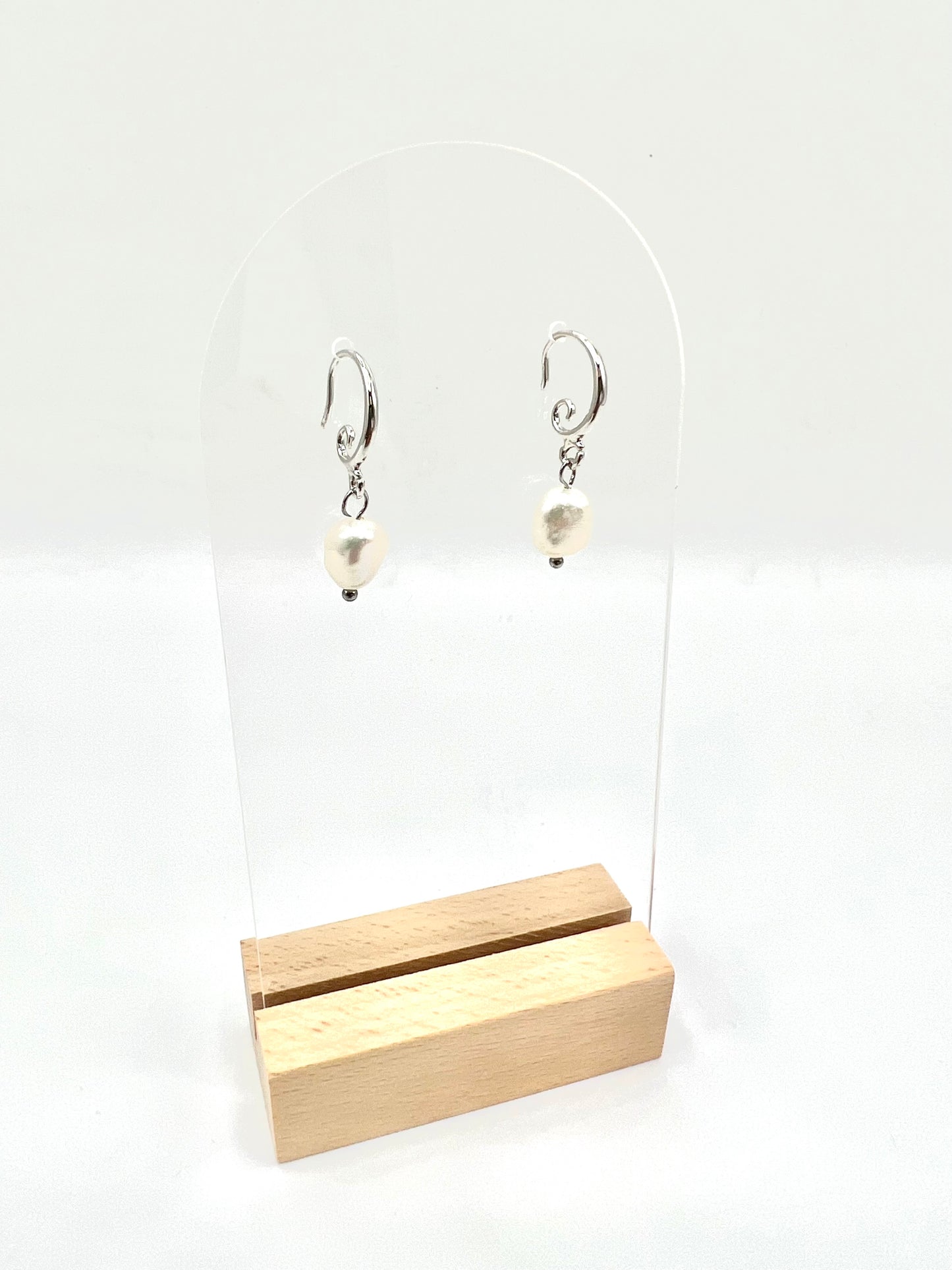 Luna Earrings